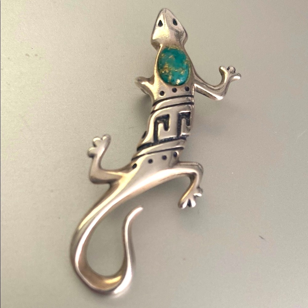Carolyn Pollack Sterling Silver Lizard Pendant with Turquoise Accent